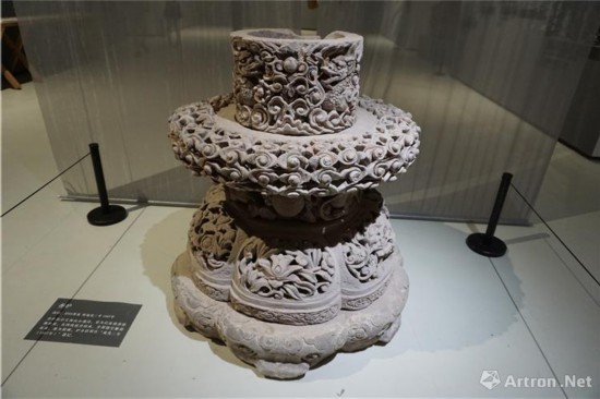 回向：大足石刻图像与历史文献展